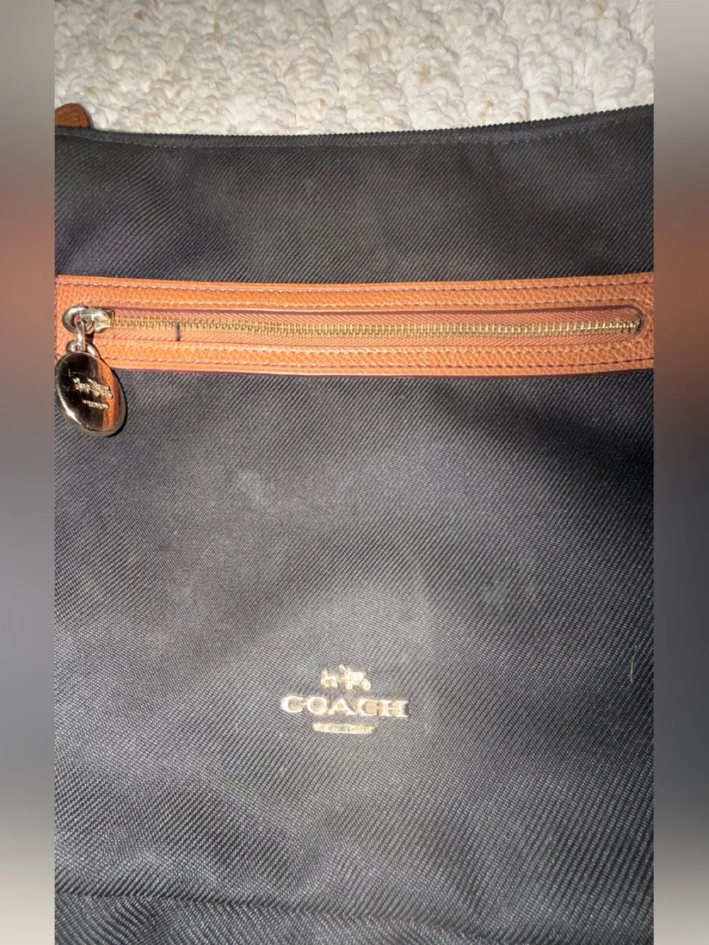 Coach sleek crossbody